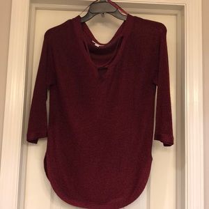 Burgundy three quarter short/sweater